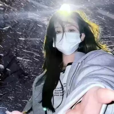 袁纪颖